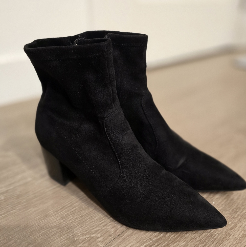 Marc Fischer booties